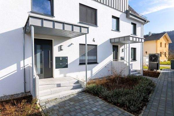 Haus 6 - Eingang rechts