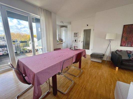 schöne Sicht zur Dachterrasse