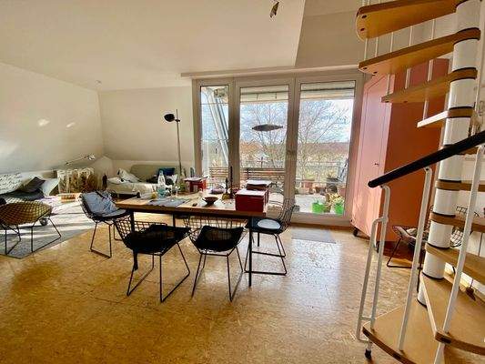 Wohn- und Essbereich