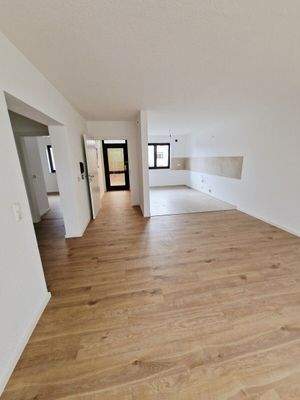 Offener Wohn-Esszimmerbereich