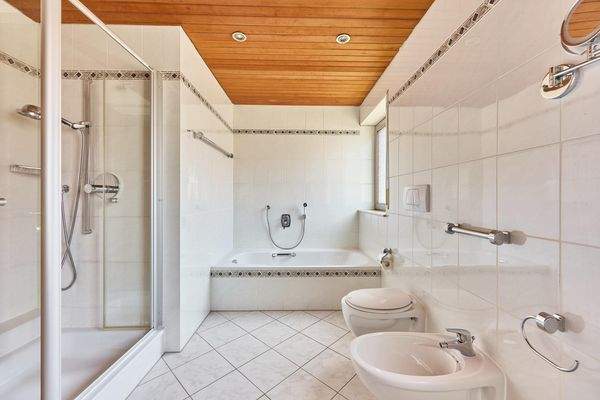 Badezimmer Erdgeschoss