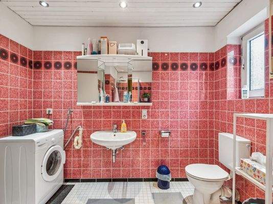 Badezimmer Ansicht 2