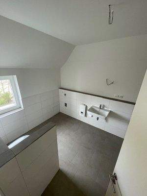 Whg. rechts Badezimmer 1.6.jpg