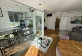 Wohnraum Blick zur Küche