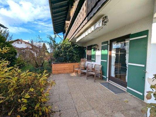 Südterrasse mit Markise