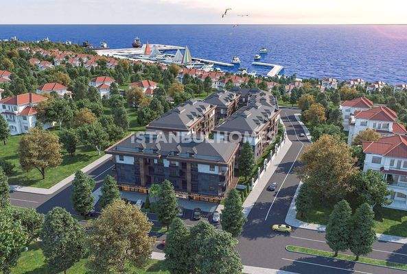 Sea View Flats in a Complex with Rich Features in Beylikduzu