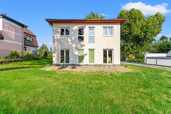 Außenansicht auf die Terrasse.JPG