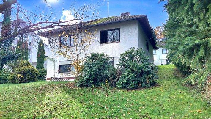 sehr ruhig gelegenes Villen-Grundstück