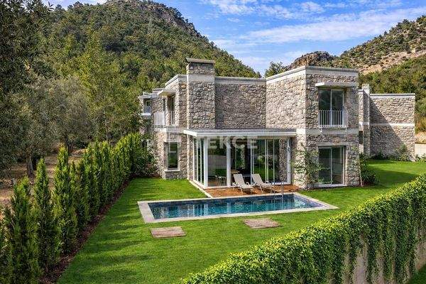 Villas with Private Pools and a Natural Ambiance in Bodrum Torba