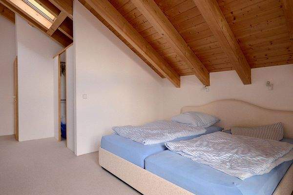 Blick in das Elternschlafzimmer