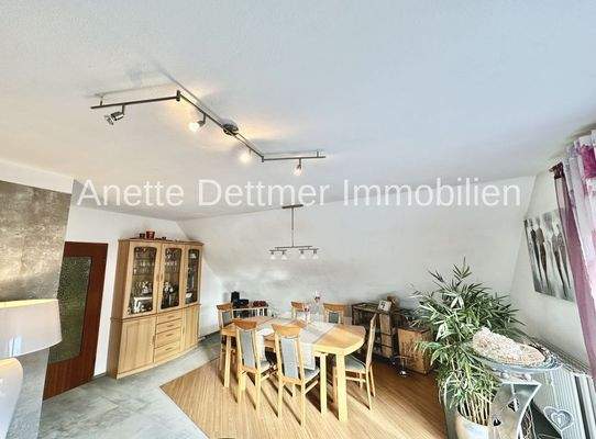 29 DG Wohnung Wohnzimmer Ansicht