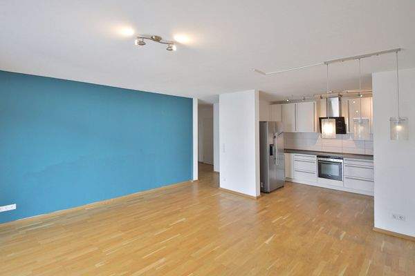 Esszimmer mit Küche