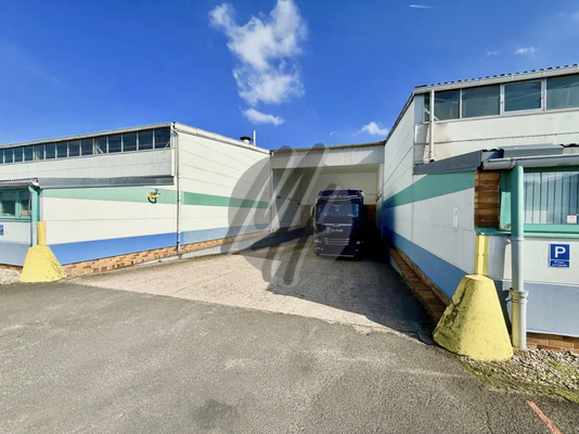 INFOS UNTER: 06171-586000