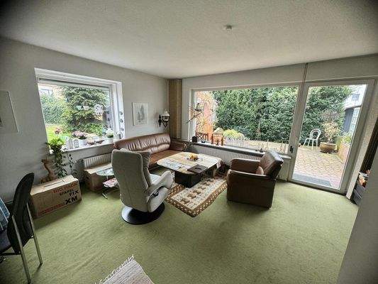 Wohn- und Esszimmer (EG)