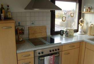 Einbauküche mit Spülmaschine