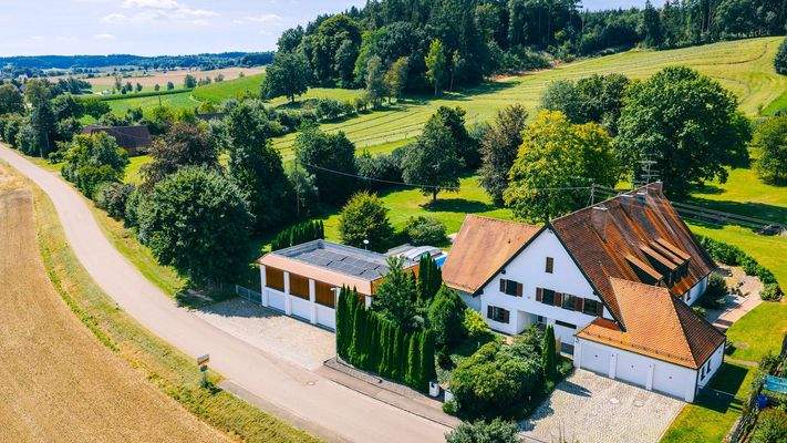 12. BILD - RUNDFLUG!