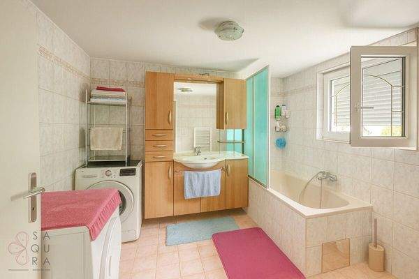 Image Sep 4, 2025, 12_50_45 AM