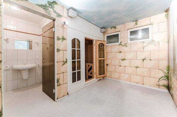 Die Sauna sorgt an kühleren Tagen für wohltuende Auszeit