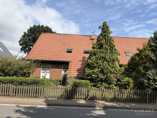 sep. Eingang EG-Wohnung