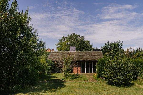 Gartenhaus hinten (massiv)