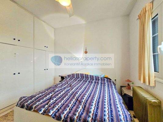 03a3a0eec9d243389d2c3ee69d10efb0-original