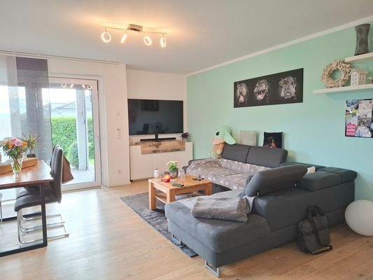 Wohnzimmer Bild 2