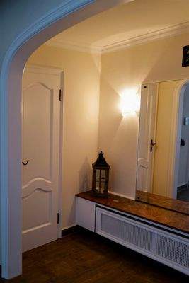 Garderobe mit Gäste WC EG