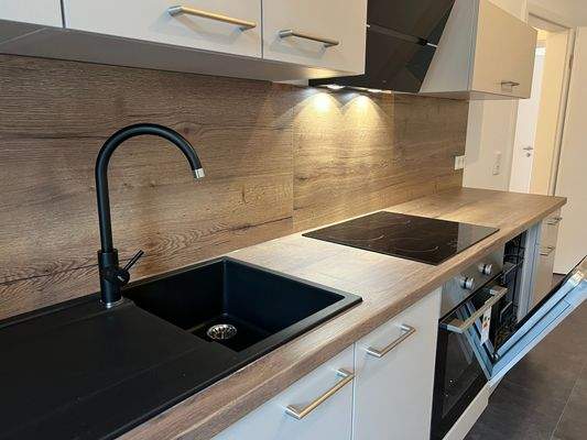 Vergleichsbild Einbauküche