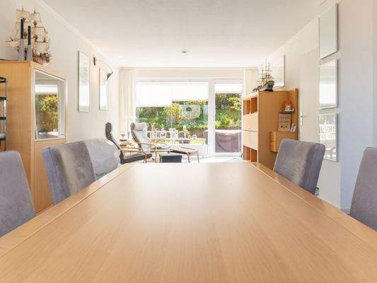 Wohn- und Essbereich 