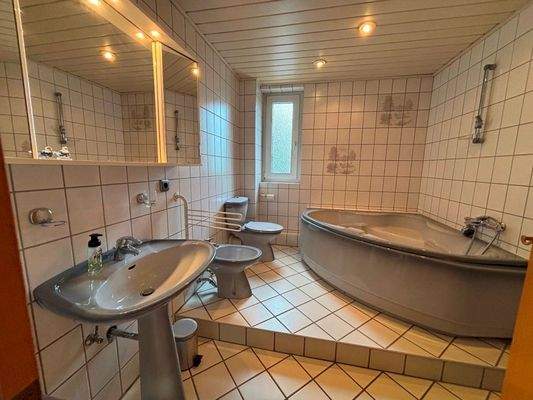 Bad im 1.OG.jpg