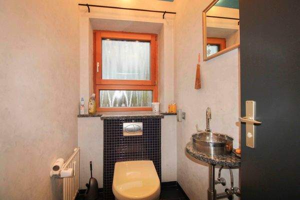 Gäse WC EG Wohnung