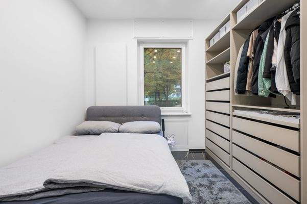 Schlafzimmer Ansicht 2