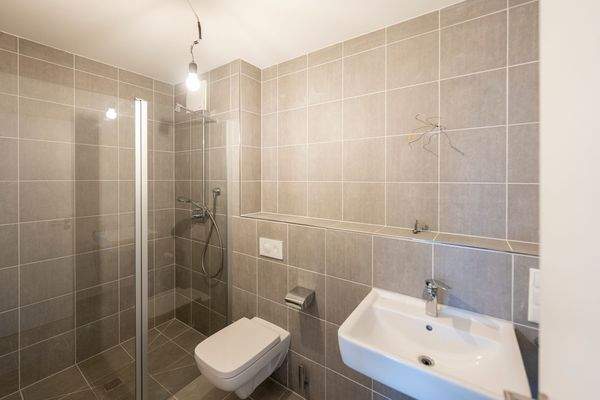 Badezimmer nebst Schlafzimmer