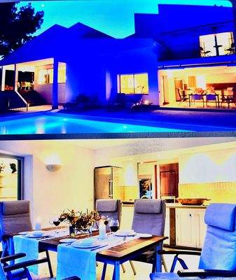 Pool / Patio (by night)