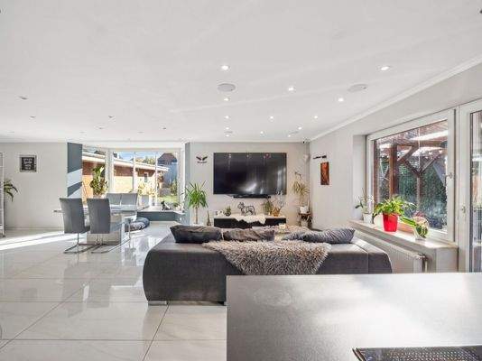 Wohn- und Esszimmer - EG