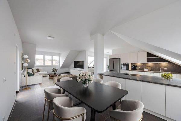 Kitchen_Dining_Area_Living_Area