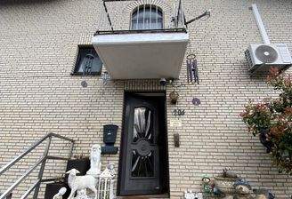 Außenansicht_Eingang