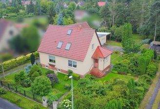 mit ca. 5.000 m² Grundstück