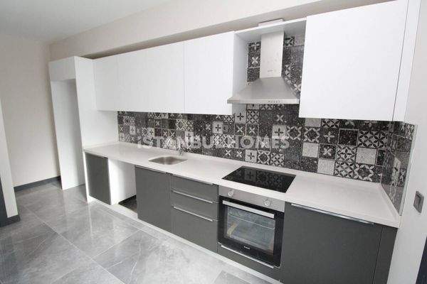 Turnkey Apartments with En-Suite Bathrooms in Istanbul Esenyurt