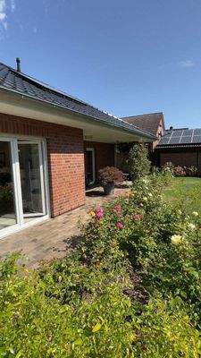 Terrasse seitlich vorne_1.jpg