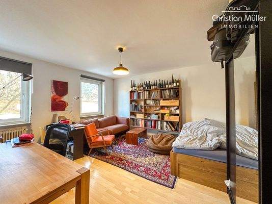 Geräumiges Zimmer mit vielen Gestaltungsmöglichkeiten