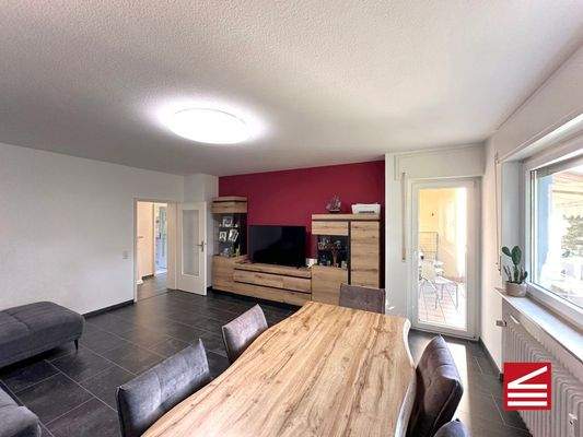 Wohn-Esszimmer, Blick Richtung Flur