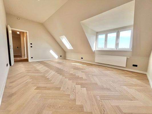 großes Schlafzimmer mit Weitblick (5. OG)