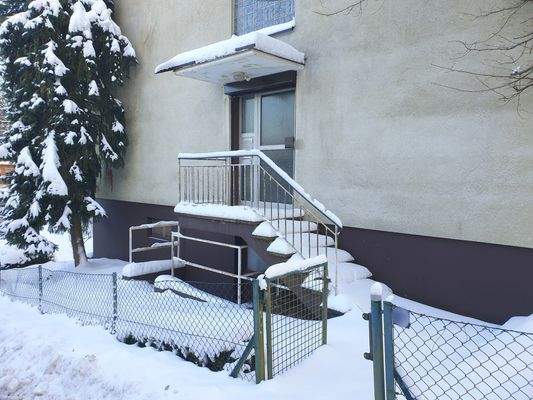 Nordgiebel mit Hauseingang