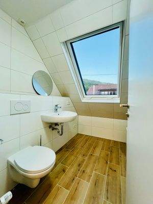 25-05-03 20-28-55 5885.jpg