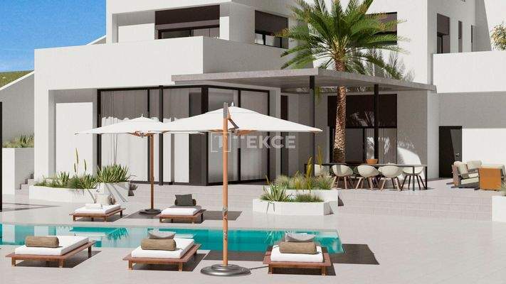 Detached Elegant-Design Villa with Pool in La Marina Alicante