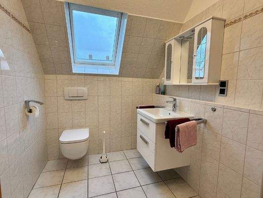 Duschbad im Dachgeschoss