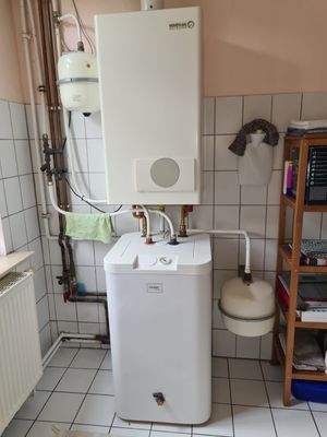 Heizungsanlage mit Warmwasserspeicher