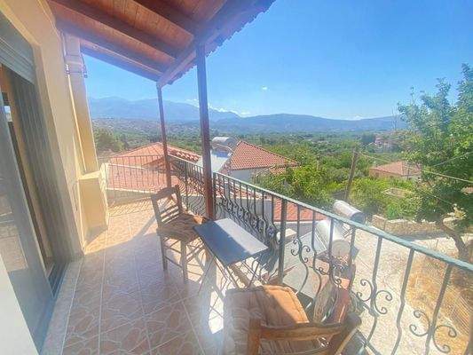 Kreta, Armeni bei Chania: Zwei-stöckiges Haus mit Dachboden in Armenoi zu verkaufen