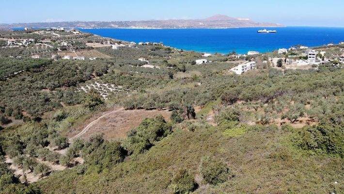 Kreta, Kera: Grundstücke mit Meer- und Bergblick nahe Kalyves zu verkaufen